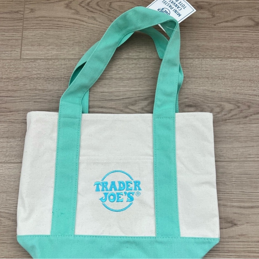 NWT Trader Joe’s Mini Pastel Canvas Tote Bag Easter Basket - green